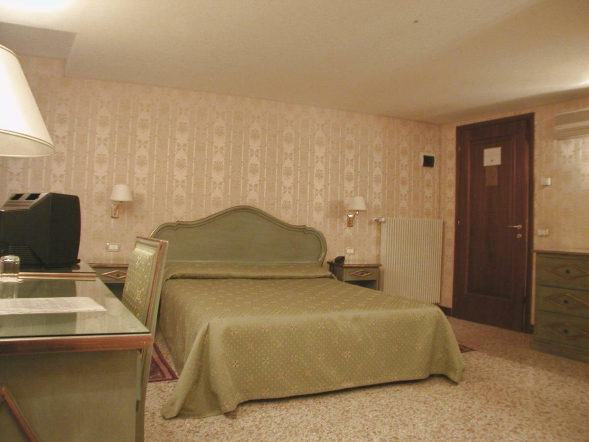 Locanda La Corte Venedig Rum bild